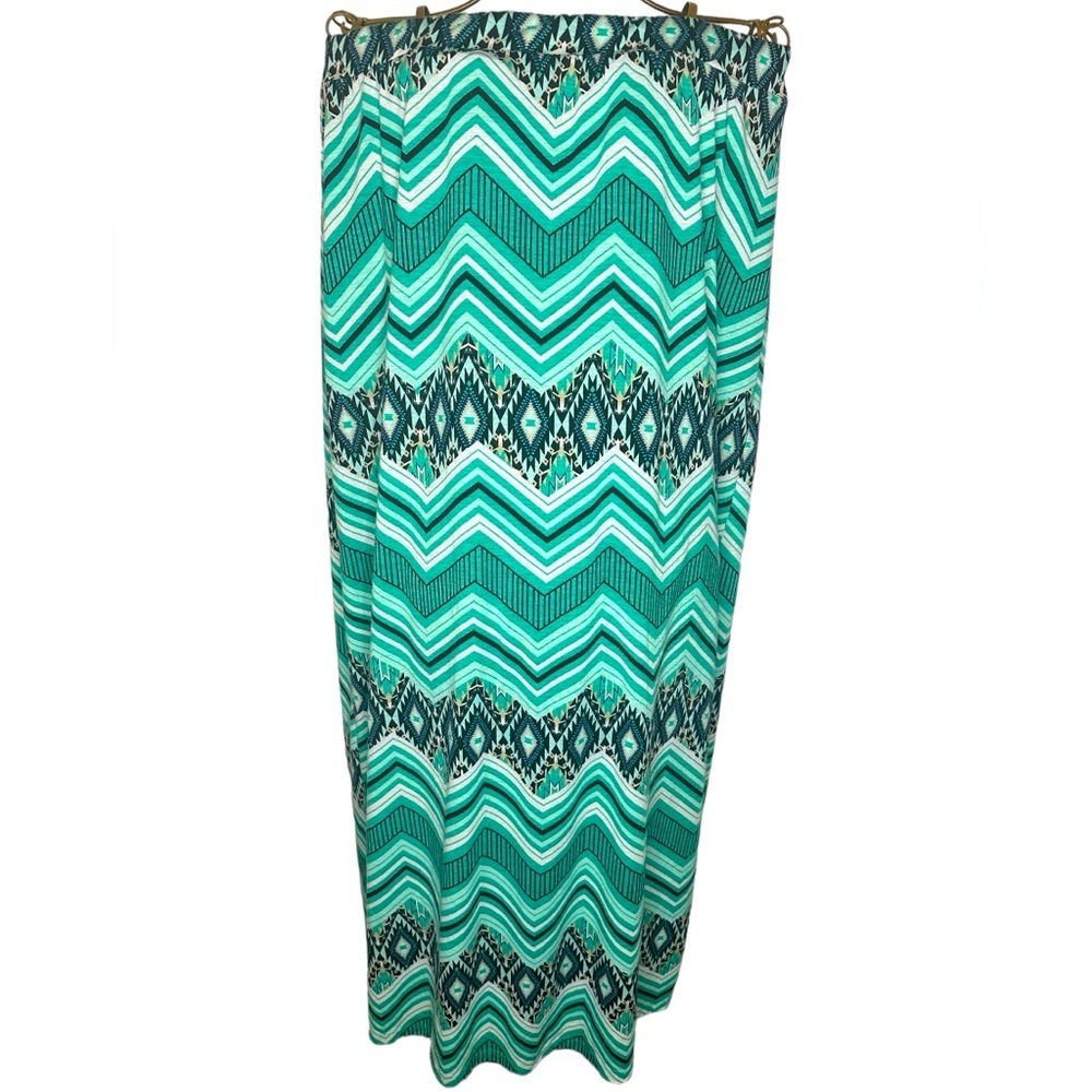 Bobbie Brooks Women's Plus Size 3X Maxi Skirt Green / White Geometric Boho Aztec
